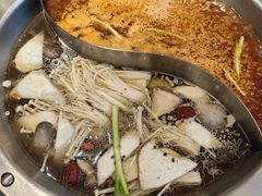 -沸炉重庆老火锅(军事博物馆店)