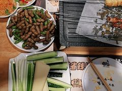 -喝丢一只鞋海鲜烧烤·海肠捞饭(东关街店)