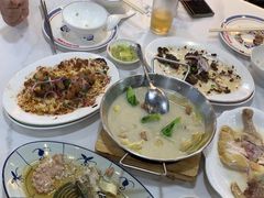 -明本湛江鸡•海鲜小厨(陈家祠店)