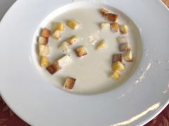 奶油鸡茸汤-小白桦西餐厅