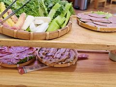 -菌之家·专业纯野生菌火锅·特色炒菌