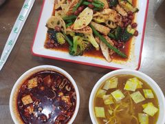 -盛唐府乾州酸汤面