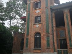 -中山大学广州校区南校园怀士堂