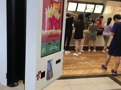 -麦当劳(百联西郊购物中心店)