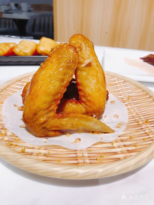 蒜香脆皮烤全翅