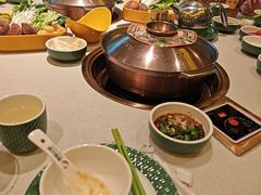 -润园四季椰子鸡火锅(卓越INTOWN店)