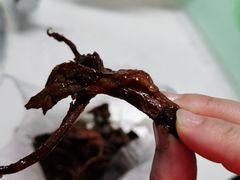 -狗撵鸭(泰山公寓店)
