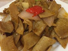 -马尔龙新疆饭店·清真(瑞景店)