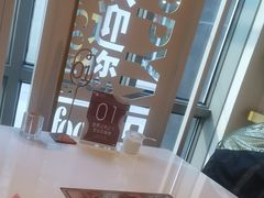-红樱桃·欢乐餐厅(太原里店)