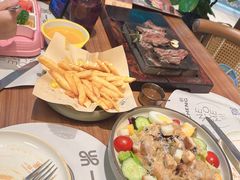 -一沙一城·岩烤牛扒(深圳首店)