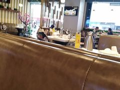 大堂-虾吃虾涮.虾火锅.肉蟹煲(步步高梅溪新天地店)