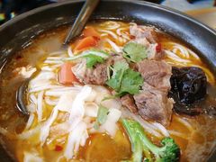 -老妈米线(港龙店)