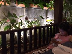 -Dash Teak House