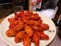 -巴厘龙虾·榜首油焖大虾(音乐学院·沿江酒馆店)
