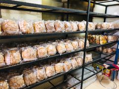 -秀云俄罗斯列巴屋(军星小区店)