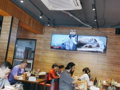 大堂-管氏翅吧(护国寺店)