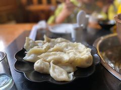 -果松木炭酸菜铜火锅·外婆参鸡汤