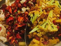 -小鱼小牛·鱼牛干锅·脆鱼火锅(世欧广场店)