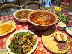 -阆辣荟餐饮(老味道8年·古城店)