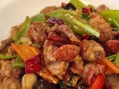 -喜乐餐厅•灯笼虾球首创者•本地小海鲜(二马路店)