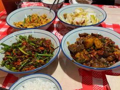 -荆九爷爆炒桥头三嫩(云南北路店)
