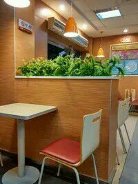 -迈德思客•汉堡•烤鸡(围墙巷店)