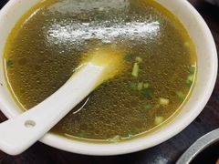 -黄阿姨锅贴大王(万航渡路店)