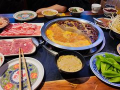 -沸炉重庆老火锅(军事博物馆店)