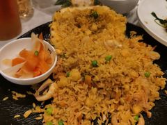 菠萝海鲜炒饭-美奈小馆·越南料理(中航城君尚购物中心店)