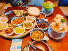 -包整·丝娃娃(一览甲秀楼风景店)