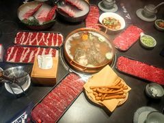 -牛村来人潮汕牛肉火锅(西单店)