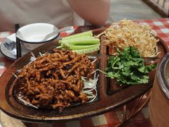 -老郑家东北春饼(龙悦居店)