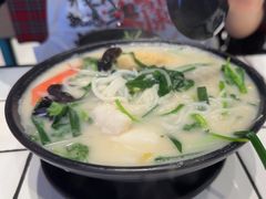 -肥汁米蘭香港米线(长宁来福士店)