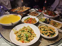 -巴特餐饮6加1音乐餐吧·新疆菜