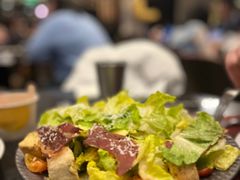经典凯撒沙拉配香脆火腿-WOLFGANG PUCK KITCHEN & BAR(迪士尼小镇店)