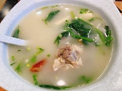 鸭汤-吴记百姓菜馆·北京菜·烤鸭(故宫店)