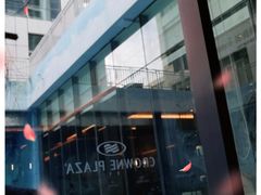 -大连星海皇冠假日酒店