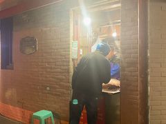 -梅记大块头爆鱼店(乍浦路店)