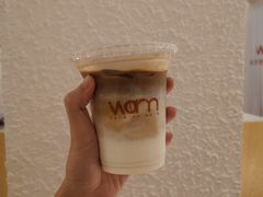 暖白-Cafe on warm(丹霞店)