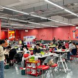 这大场面和闽南人办酒席一样？？