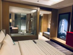 -青岛富力艾美酒店