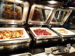 -万荟轩海鲜·粤式点心自助餐厅(蓝海风万怡酒店)