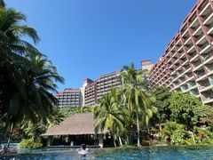 -三亚湾海居铂尔曼度假酒店