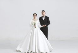 点击看大图 -太郎花子婚纱摄影艺术中心