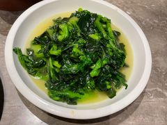 -月枫江南小馆(绿地缤纷广场店)