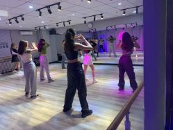 -尚美舞蹈工作室