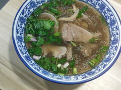 -丰登陕西水盆牛羊肉·泡馍