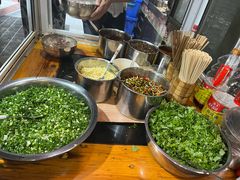 -佳荣老五生态牛肉馆