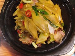 -九锅一堂酸菜鱼(石家庄先天下店)
