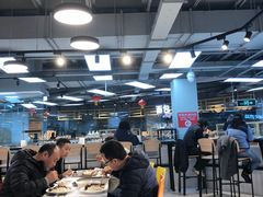 -家乐福(古北店)